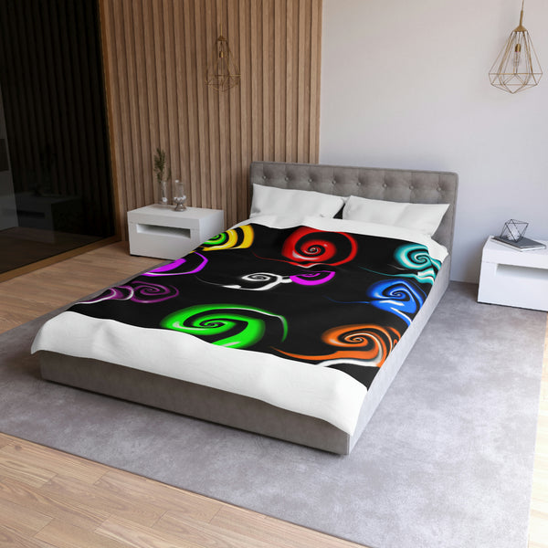 Swirl Design By: Fayzee Cassanova (Duvet)