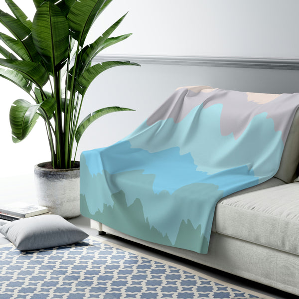 Wavy Design By Ivanovina Klimentovna (Throw)