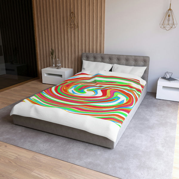 Swirl Design By: Reginald Dauphin (Duvet)